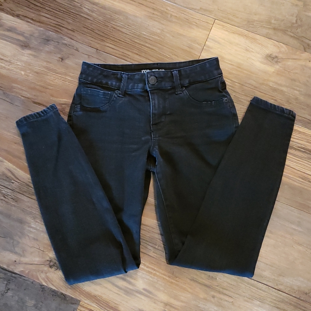 Maurices black shinny jeans sz s reg.